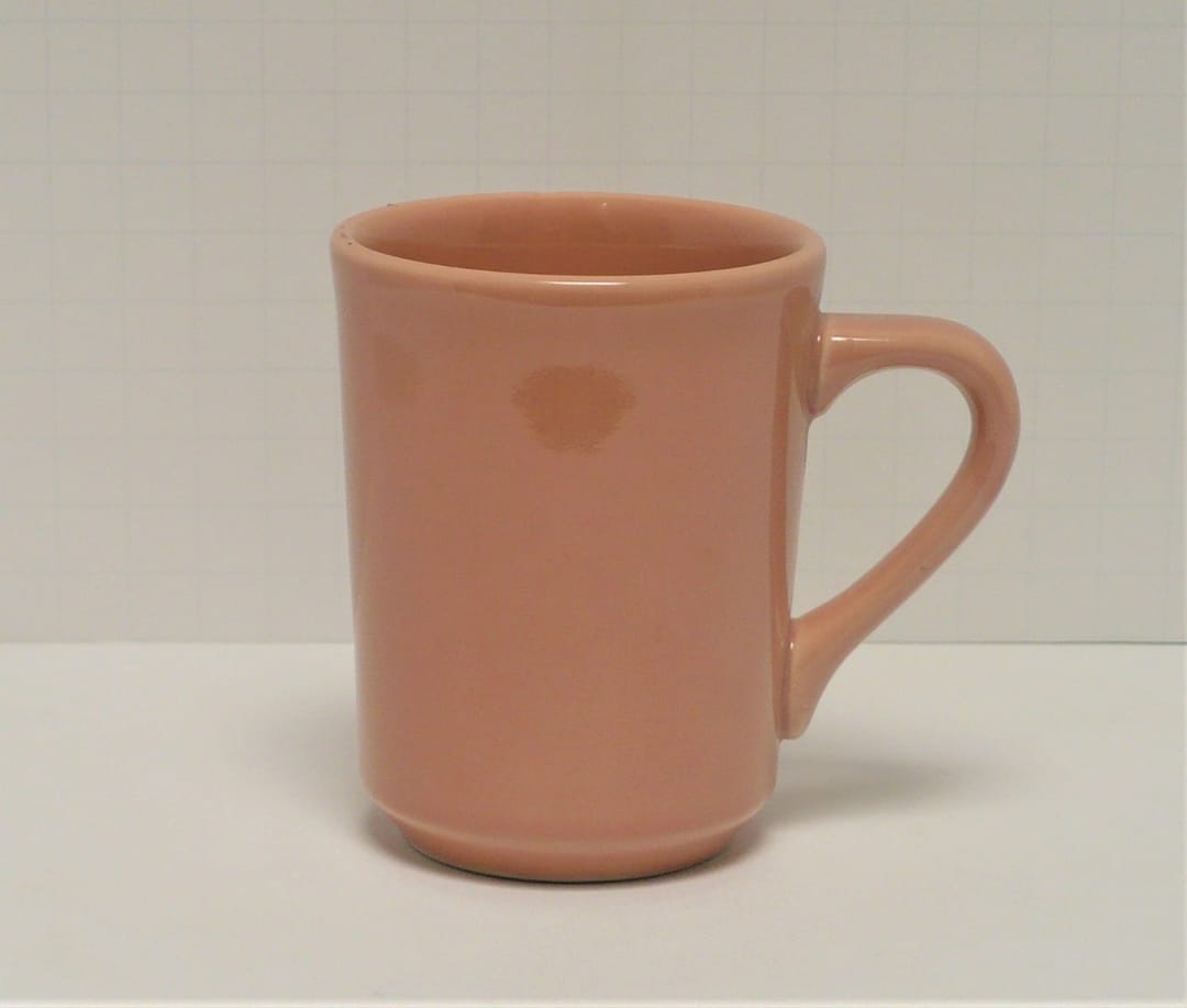 Homer Laughlin Denver Mug in Apricot