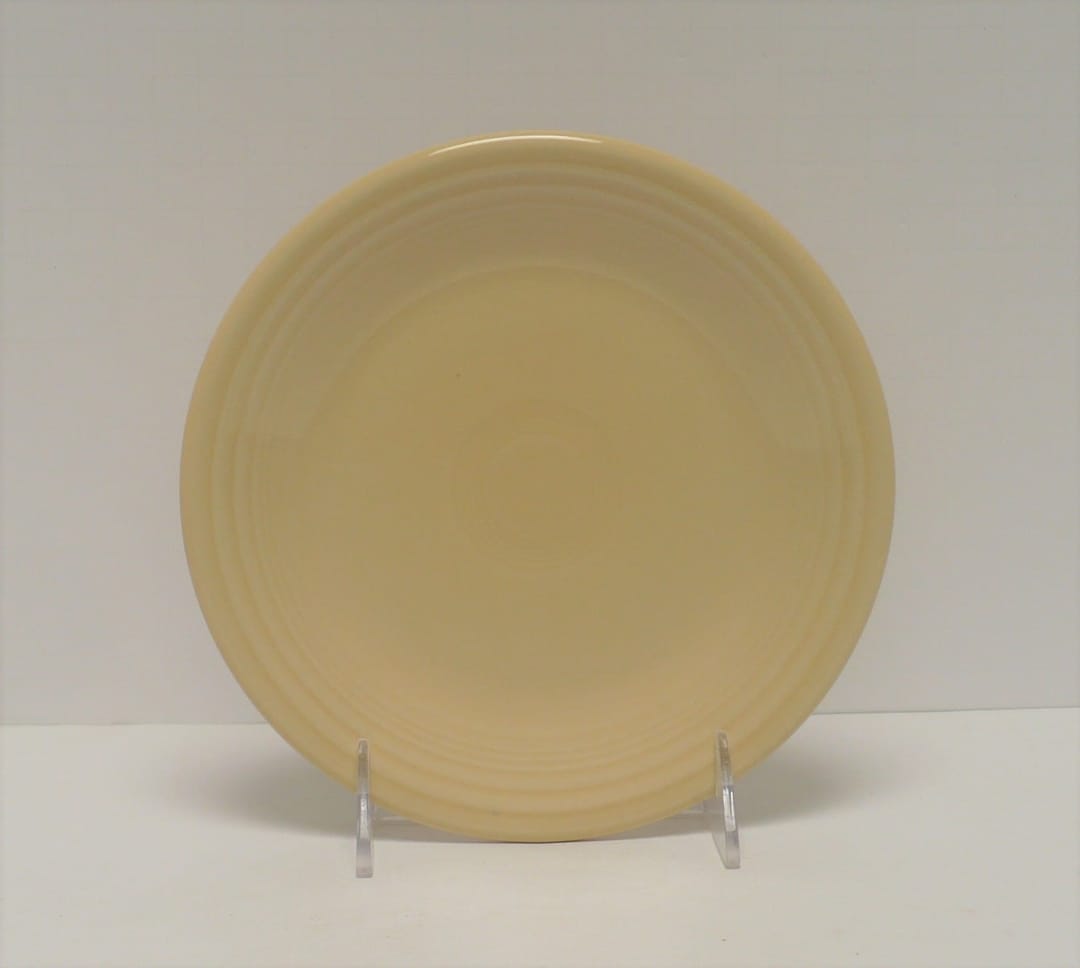 Salad Plate in Ivory Product Photo