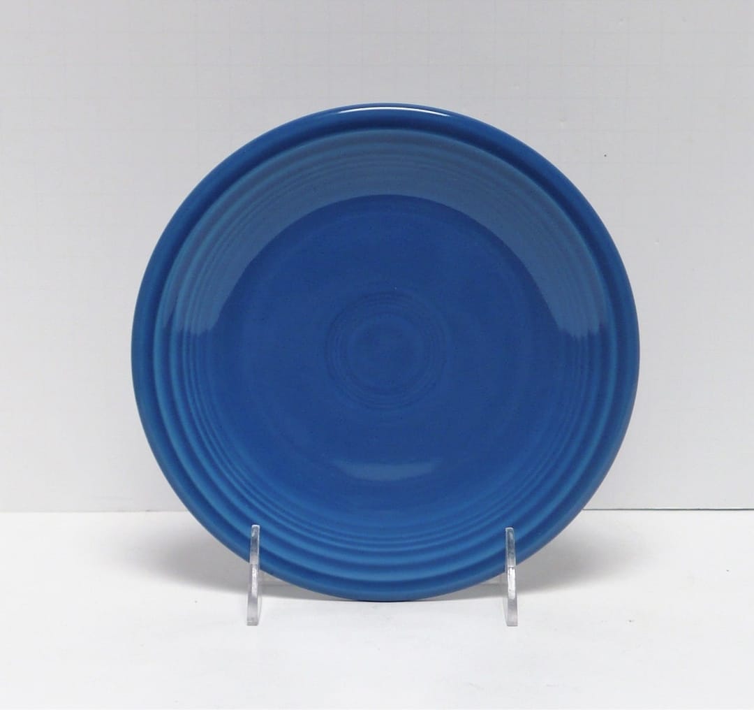 Salad Plate in Lapis Product Photo