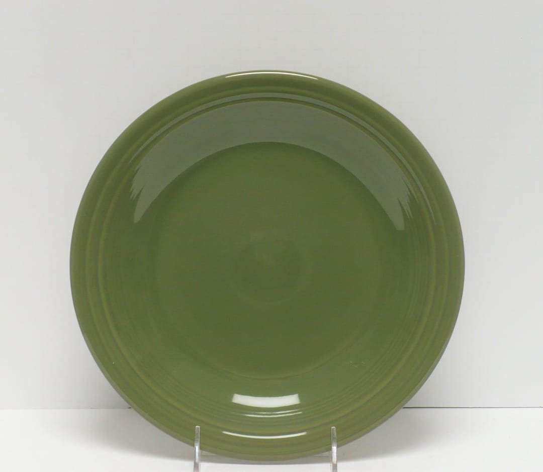 Salad Plate in Sage Product Photo