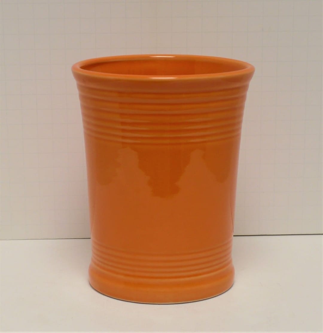 Fiesta® Utensil Crock in Tangerine, Older Style w/Rolled Edge Base
