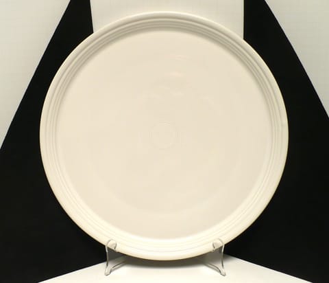 Fiesta® White Extra Large Flat Party Tray Pizza Tray 15'' 