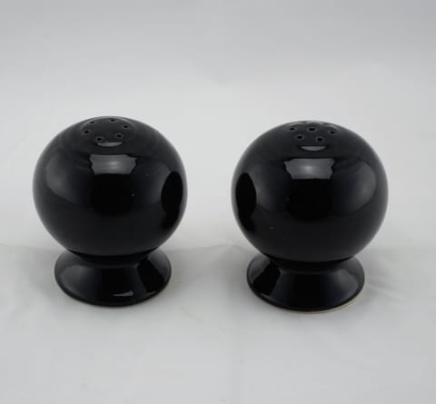 Fiesta® Salt & Pepper Shaker in Black w/Factory Box