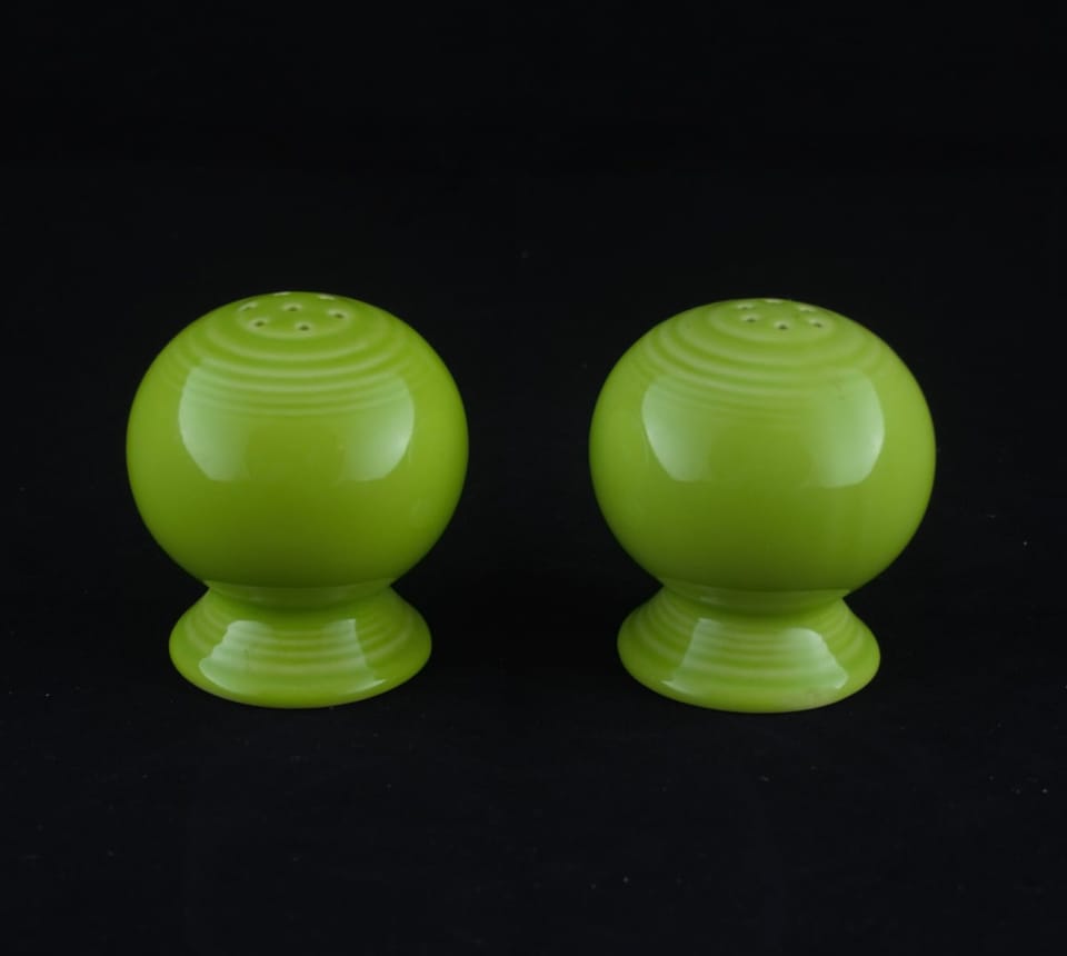 Salt & Pepper Shaker Product Photo
