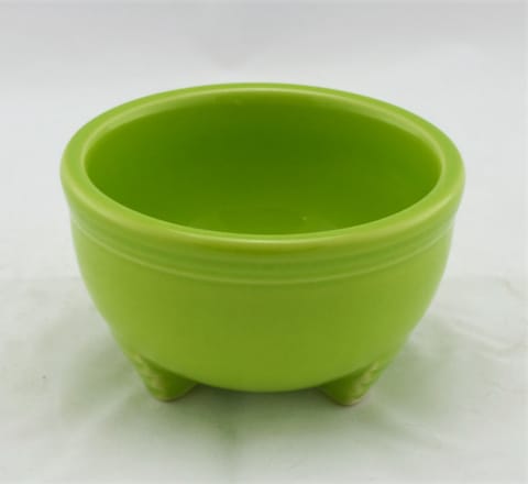 Fiesta® Tripod Bowl in Chartreuse