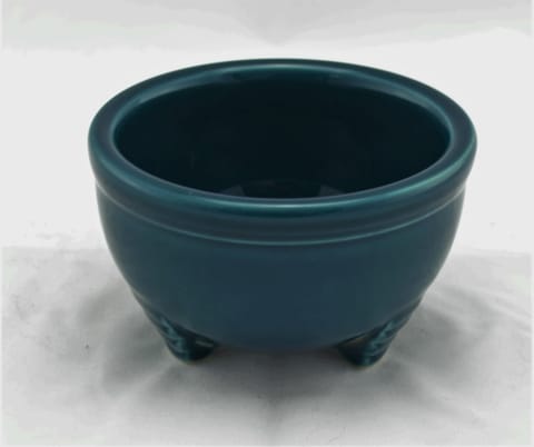 Fiesta® Tripod Bowl in Juniper